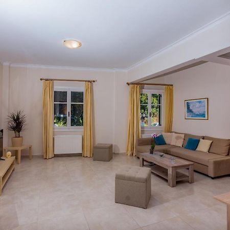 Katerina Residence Zakynthos Town Exterior photo